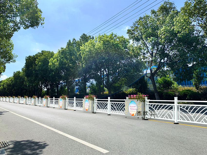 中央隔離花箱需要廠家出效果圖嗎？